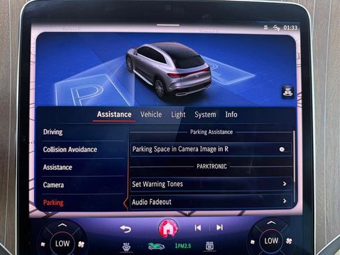 Used 2023 Mercedes-Benz EQE 500 4MATIC SUV image 24