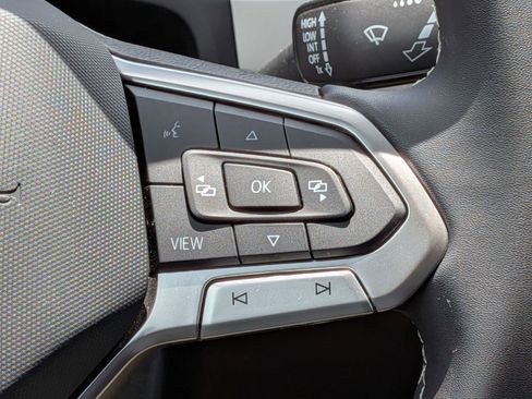Used 2023 Volkswagen Atlas Cross Sport SE w/ Black Wheel Package AWD/4WD image 20