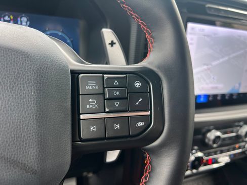 Used 2025 Ford F150 Raptor AWD/4WD image 26