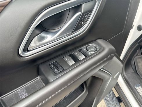 Used 2021 Chevrolet Tahoe Z71 w/ Z71 Signature Package image 19