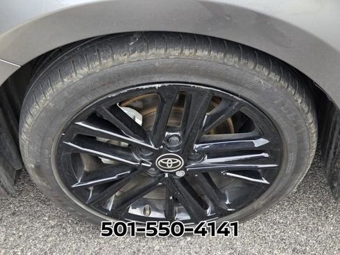 Used 2025 Toyota Camry SE w/ Convenience Package FWD image 7