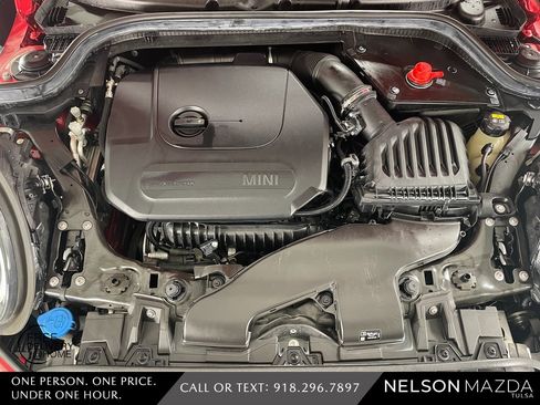 Used 2022 MINI Cooper 4-Door Hardtop image 54