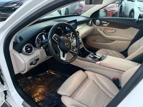 Used 2019 Mercedes-Benz C 300 4MATIC Sedan image 21