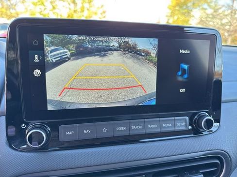 Certified 2023 Hyundai Kona SEL w/ Convenience Package image 12