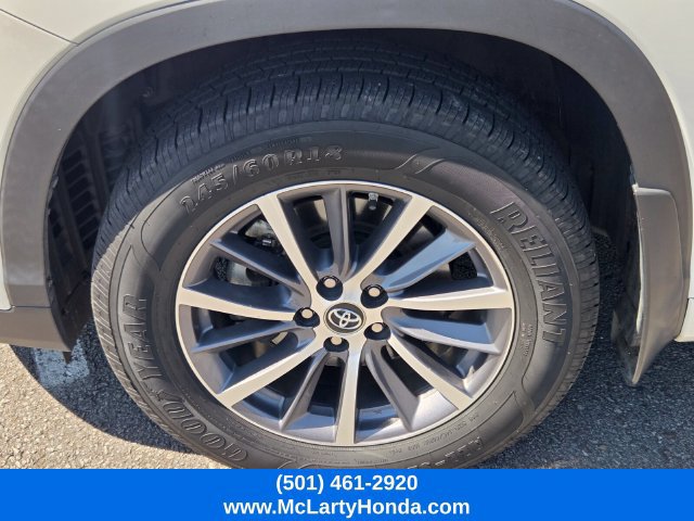 Used 2018 Toyota Highlander XLE FWD image 20