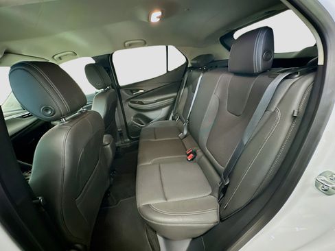 Used 2025 Buick Encore GX Preferred image 28