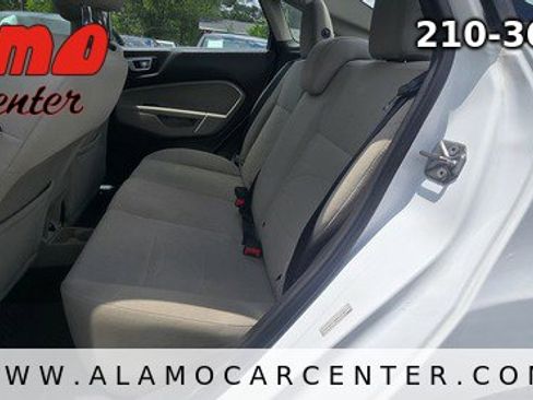 Used 2016 Ford Fiesta SE FWD image 25