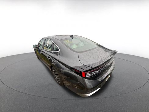 Used 2026 Hyundai Sonata Blue FWD image 8