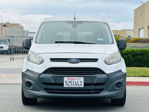 Used 2017 Ford Transit Connect XL FWD image 3