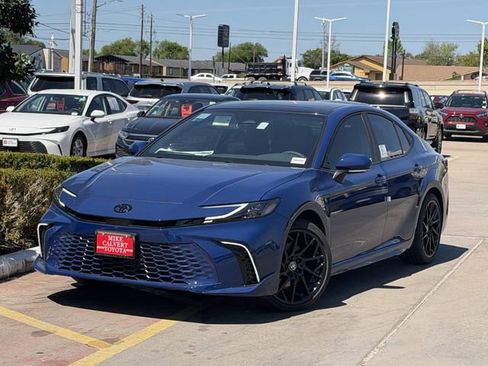 Used 2026 Toyota Camry XSE image 2