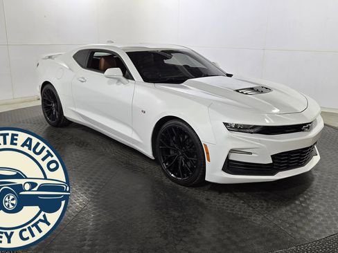 Used 2020 Chevrolet Camaro SS image 1