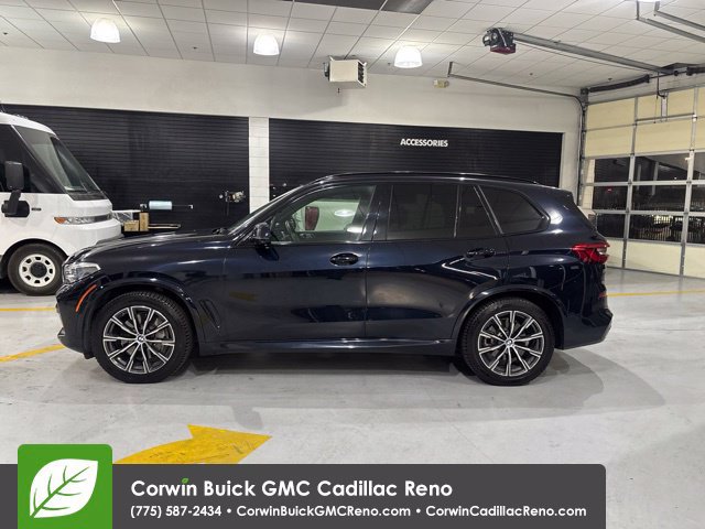 Used 2019 BMW X5 xDrive50i w/ M Sport Package AWD/4WD image 5