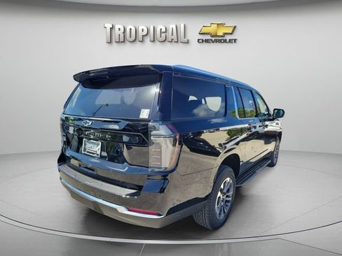 New 2026 Chevrolet Suburban LT w/ Comfort Package RWD image 5