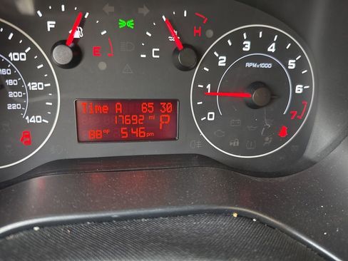 Used 2022 RAM ProMaster City Tradesman image 23