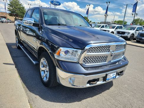 Used 2013 RAM 1500 Laramie w/ Convenience Group AWD/4WD image 6