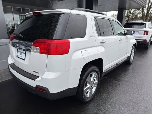 Used 2015 GMC Terrain SLE image 4