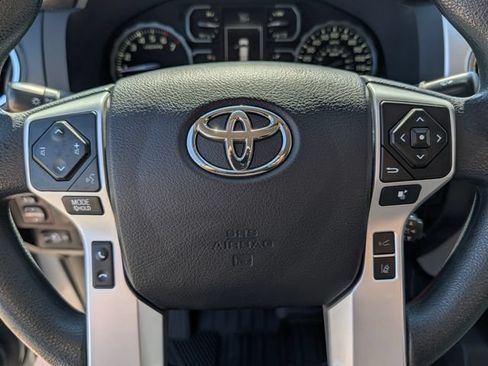 Used 2018 Toyota Tundra SR5 w/ SR5 Upgrade Package RWD image 19