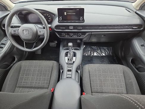 Used 2025 Honda HR-V LX image 14