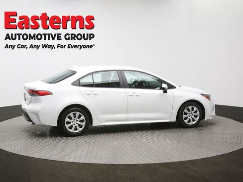 Used 2024 Toyota Corolla LE image 42