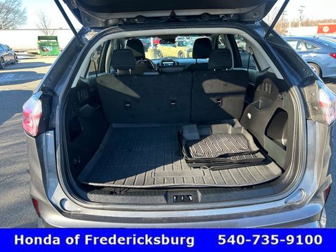 Used 2023 Ford Edge SE w/ Black Appearance Package image 28