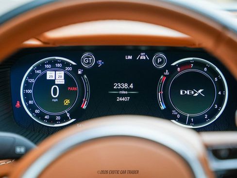 Used 2021 Aston Martin DBX image 31