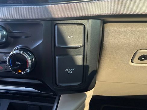 Used 2026 Ford F350 Platinum w/ Platinum Plus Package AWD/4WD image 41