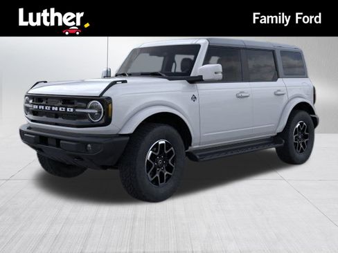 New 2025 Ford Bronco Outer Banks image 1