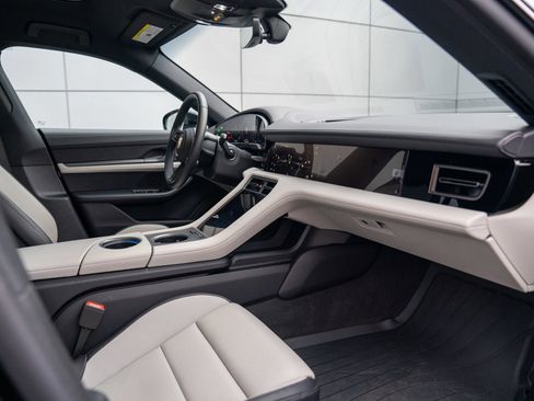 Certified 2025 Porsche Taycan image 24