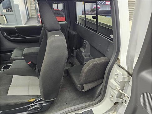 Used 2010 Ford Ranger XLT image 10