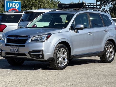 Used 2017 Subaru Forester 2.5i Touring image 8