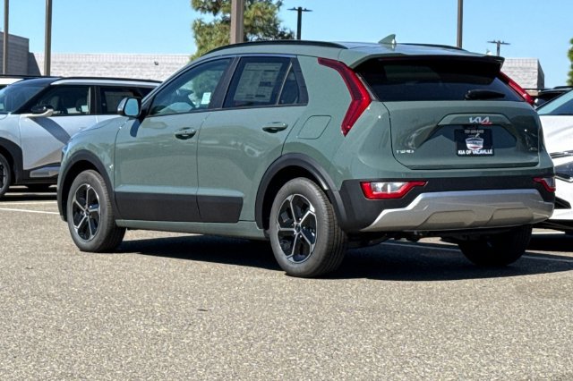New 2026 Kia Niro EX FWD image 7