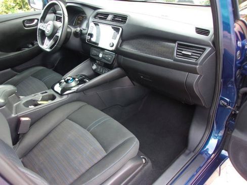 Used 2021 Nissan Leaf SV Plus w/ SV Plus Technology Package FWD image 22
