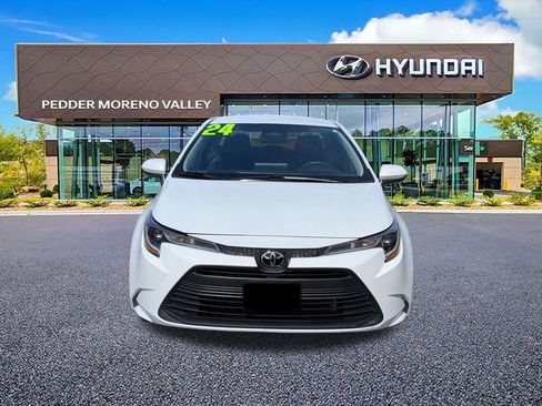 Used 2024 Toyota Corolla LE image 9