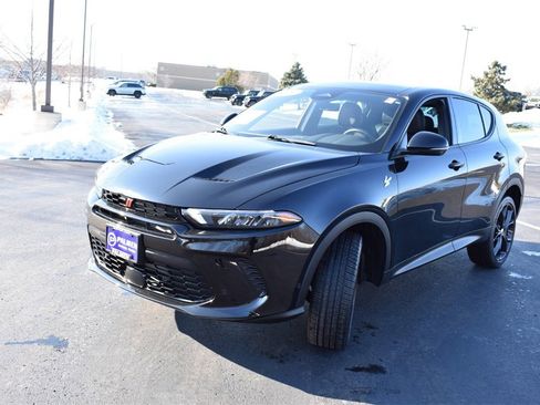 Used 2024 Dodge Hornet GT Plus w/ Track Pack image 11