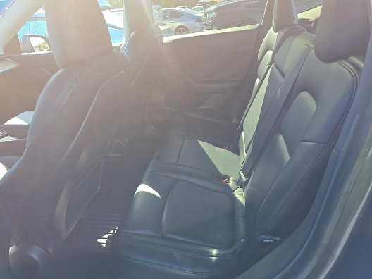 Used 2020 Tesla Model Y Long Range AWD/4WD image 8