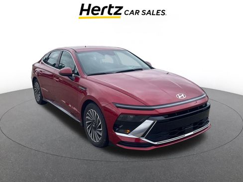 Used 2025 Hyundai Sonata SEL image 1