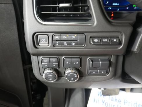 Used 2024 Chevrolet Tahoe High Country AWD/4WD image 23