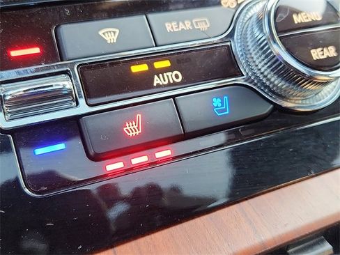 Used 2023 Lincoln Navigator Reserve image 27