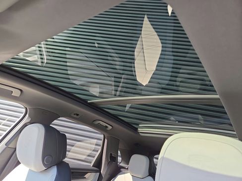 New 2026 Porsche Cayenne image 15