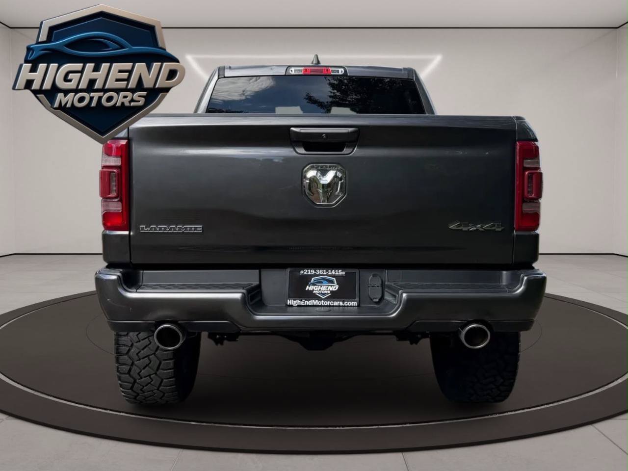 Used 2024 RAM 1500 Laramie AWD/4WD image 5