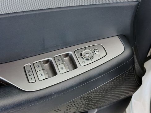 Used 2024 Hyundai Palisade SEL FWD image 15
