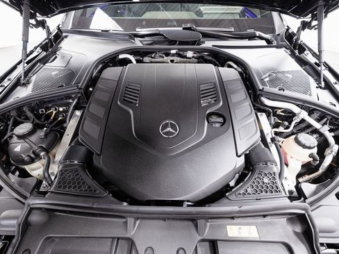 Certified 2023 Mercedes-Benz S 580 4MATIC Sedan image 38