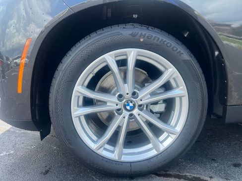 Used 2025 BMW X3 xDrive30i w/ Convenience Package image 7