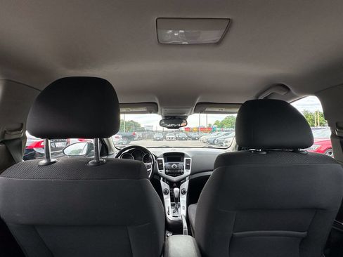 Used 2014 Chevrolet Cruze LT FWD image 10