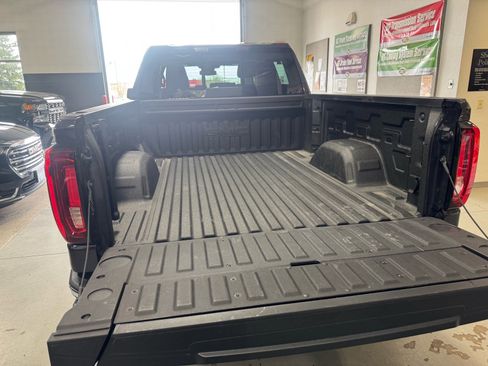 Certified 2025 GMC Sierra 1500 SLT w/ SLT Premium Plus Package image 8
