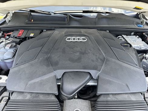 Used 2025 Audi Q7 3.0T Premium Plus AWD/4WD image 59