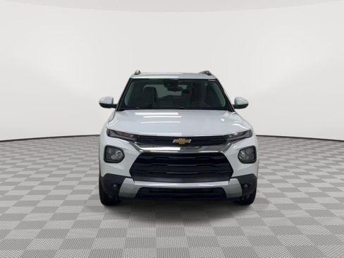 Used 2023 Chevrolet TrailBlazer LT FWD image 3