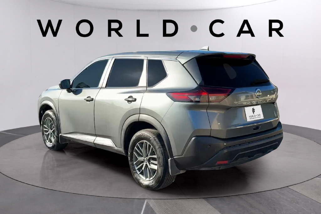 Used 2021 Nissan Rogue S FWD image 5