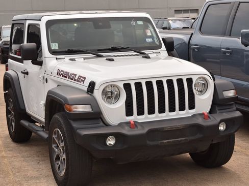 Used 2024 Jeep Wrangler Sport AWD/4WD image 4