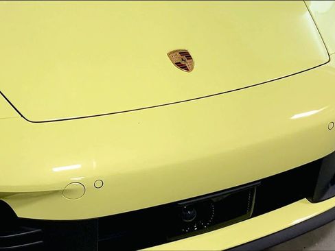 Used 2025 Porsche 911 Carrera image 30